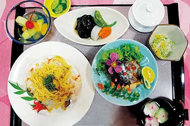 徳島市の住宅型有料老人ホーム　エクセレント両国ガーデンヒルズの味付けや栄養バランスに配慮したお食事