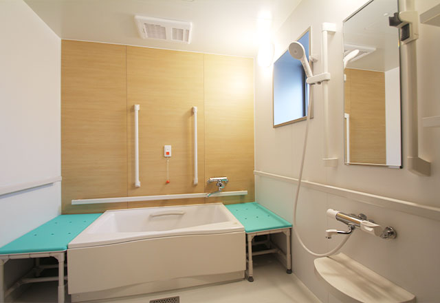 大阪市旭区のグループホーム エクセレント城北公園前【浴室】