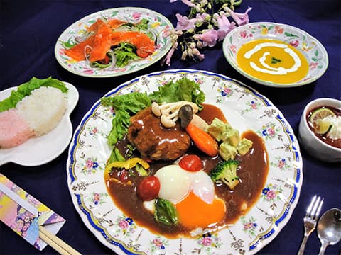 徳島市のデイサービス　エクセレント鹿鳴館の行事食（洋食）